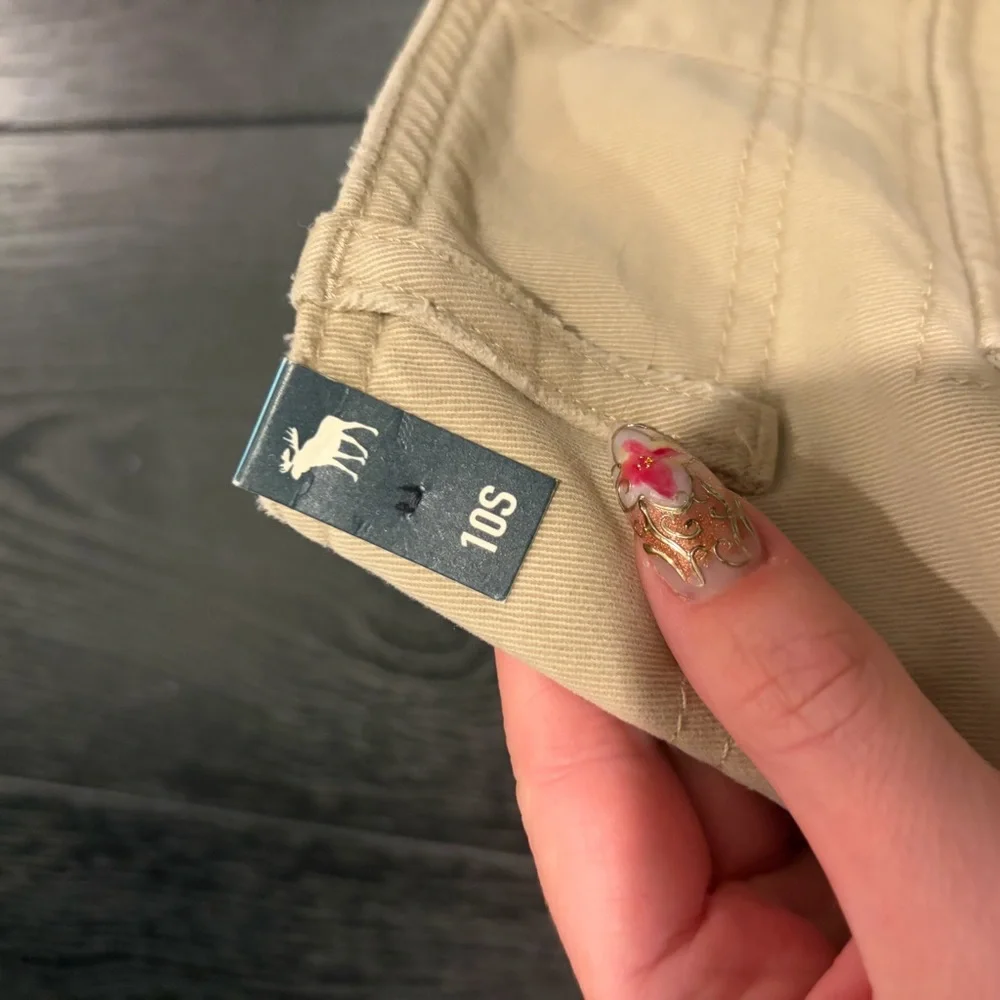 Abercrombie & Fitch Beige Boot Cut Pants - Picture 5 of 5